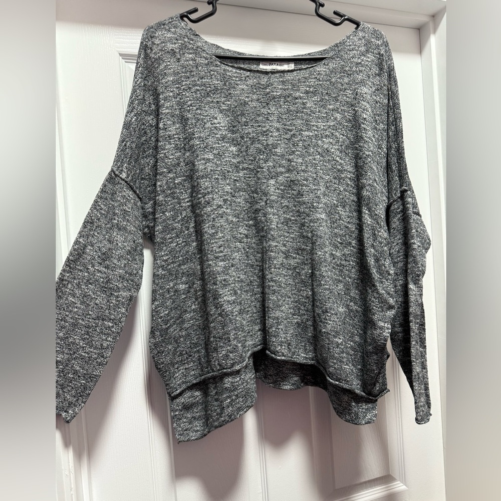 Zara Black and White Oversized Small Knit Sweater